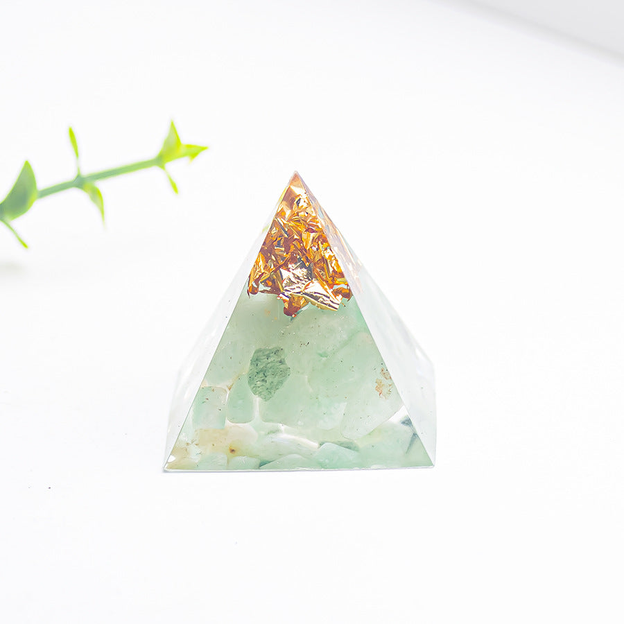Natural Crystal Gravel Glue 3cm Pyramid