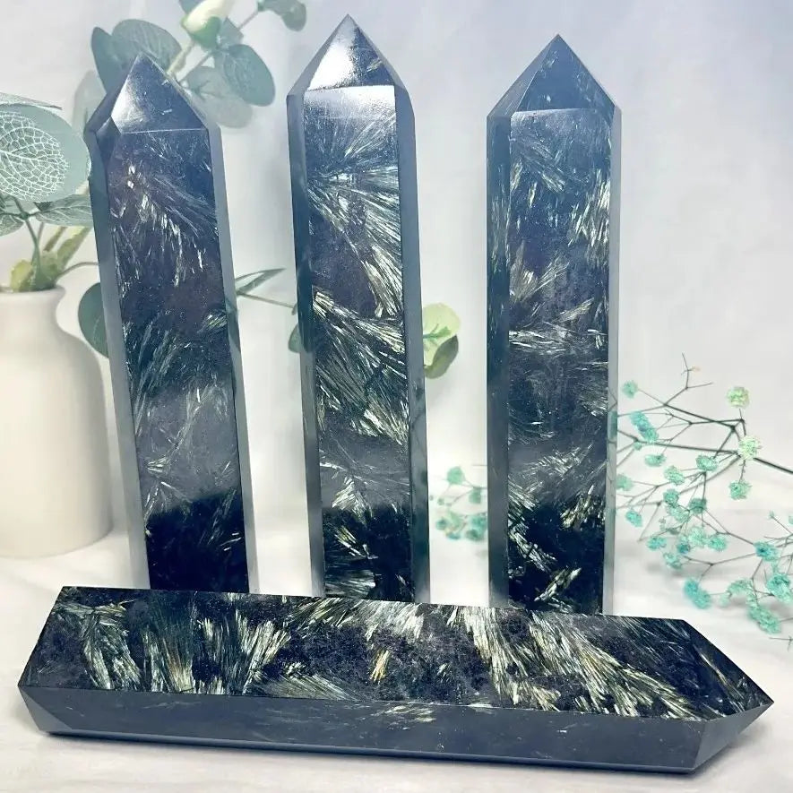 Arfvedsonite Crystal Tower
